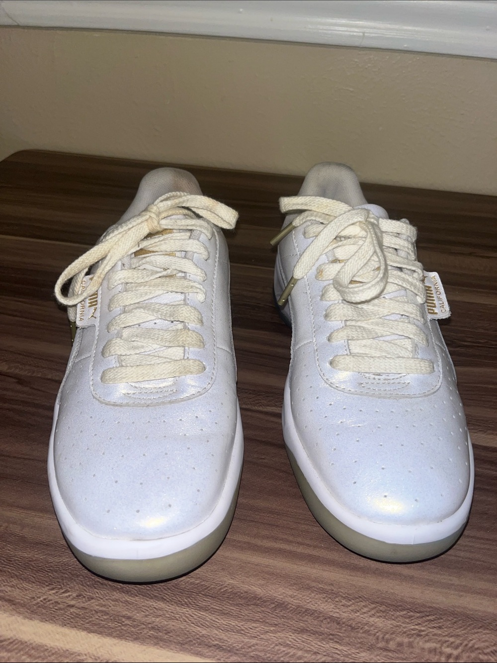 Puma shimmery White Casual Lace-Up Sneakers